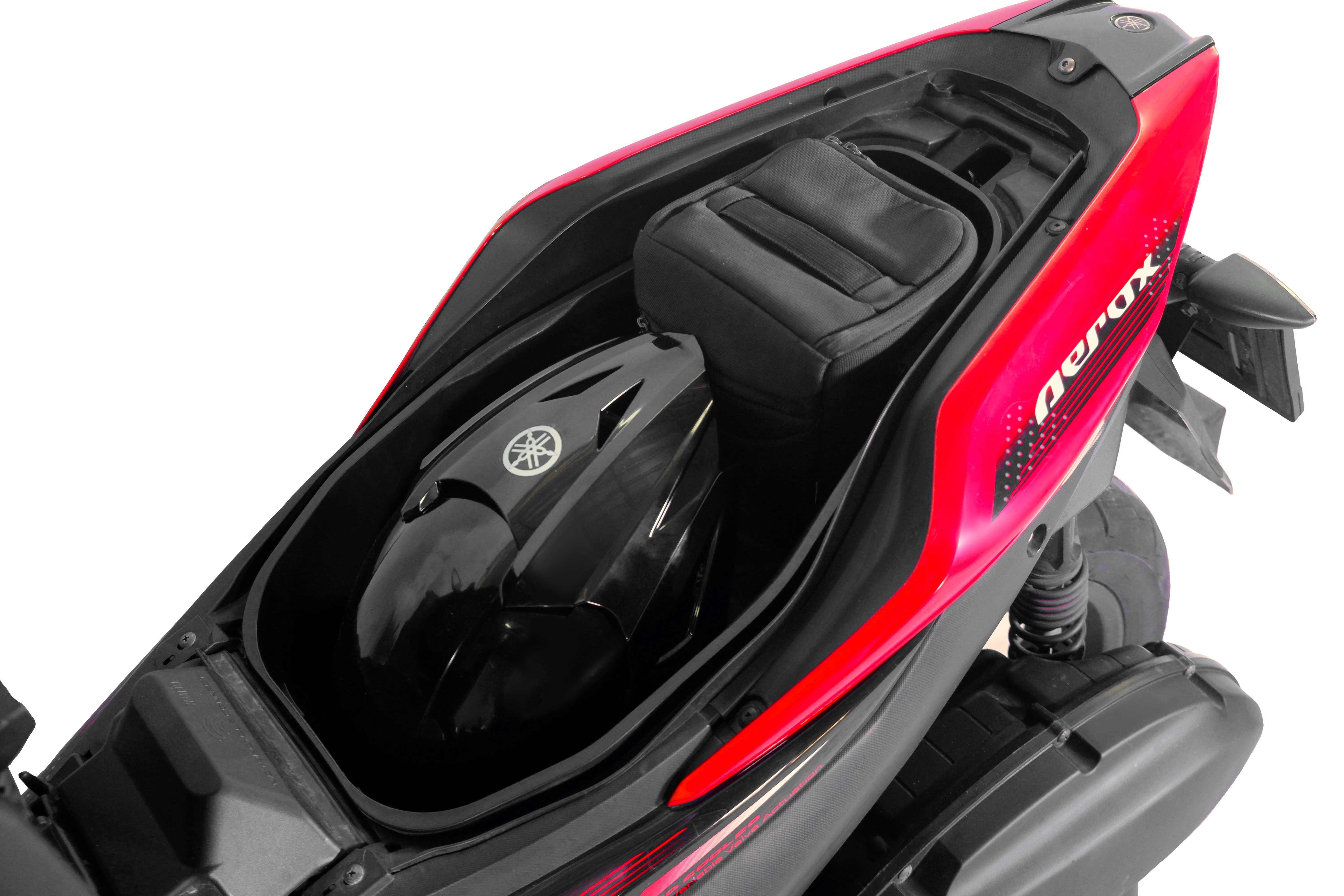Mieten Sie einen Yamaha Aerox 155 - photo 3